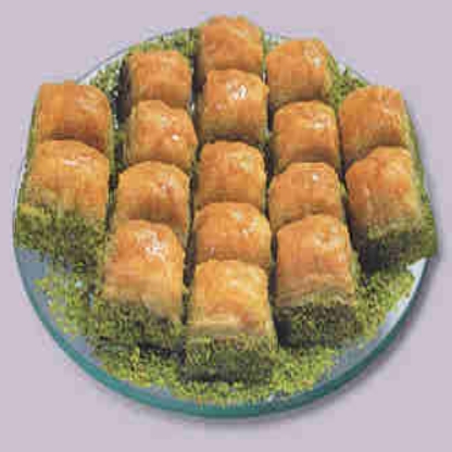 1000 Gr Çıtır Dokulu Antep Fıstıklı Baklava Karaman pasta sipariÅŸi