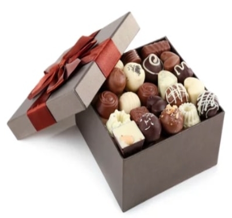 3000 Gr (3 Kg) Karışık El Yapımı Special Çikolata Karaman pasta siparişi