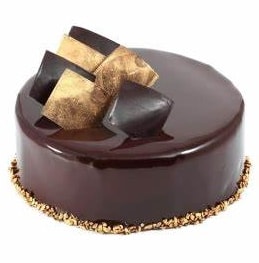 4 ile 6 kişilik kişilik Klasik sade çikolatalı yaş pasta Doğum günü pastası Pasta servisi Karaman pasta siparişi