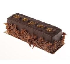 Kaliteli Çikolata İçeren 4-6 Kişilik Baton Yaş Pasta Karaman pasta siparişi