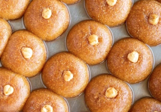 Sıcak Servis Tavsiyeli 1 Kg Şekerpare Tatlısı Karaman pasta siparişi