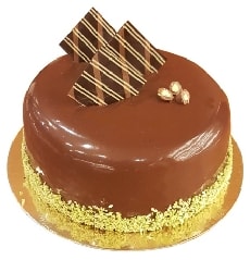 Taze Üretilmiş 6–9 Kişilik Çikolatalı Yaş Pasta Karaman pasta siparişi