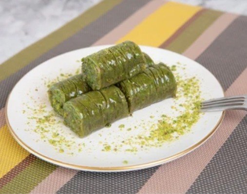 Usta Ellerden 1000 Gr Fıstık Sarma Karaman pasta sipariÅŸi
